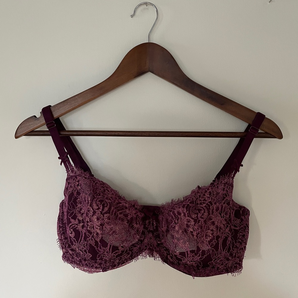Victoria’s Secret Lace Unlined Bra – 34DD – Purple & Gold Convertible Straps